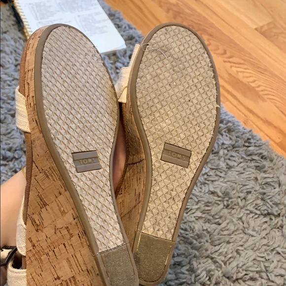 Tom’s Wedges - Picture 4 of 4